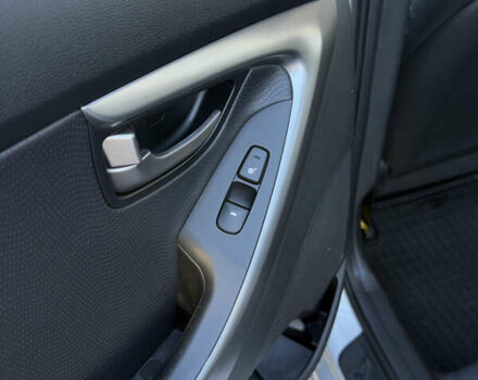 Серый Хендай Элантра, объемом двигателя 1.8 л и пробегом 194 тыс. км за 8399 $, фото 30 на Automoto.ua