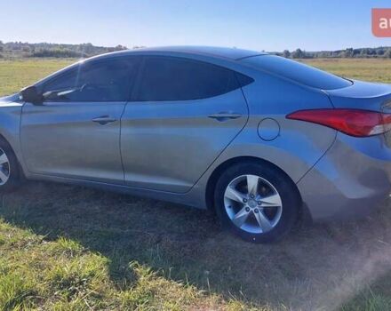 Сірий Хендай Елантра, об'ємом двигуна 1.8 л та пробігом 185 тис. км за 8900 $, фото 2 на Automoto.ua