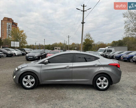 Серый Хендай Элантра, объемом двигателя 1.8 л и пробегом 228 тыс. км за 7999 $, фото 4 на Automoto.ua