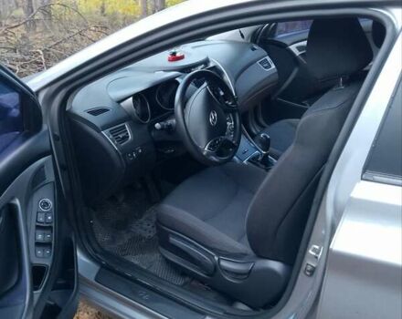 Серый Хендай Элантра, объемом двигателя 1.59 л и пробегом 231 тыс. км за 8000 $, фото 14 на Automoto.ua