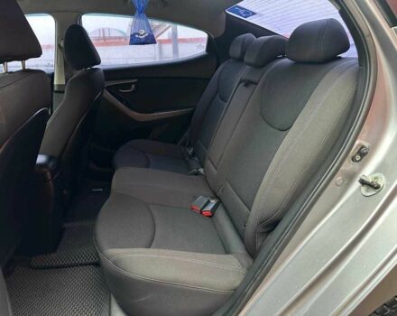 Сірий Хендай Елантра, об'ємом двигуна 0 л та пробігом 232 тис. км за 8290 $, фото 9 на Automoto.ua