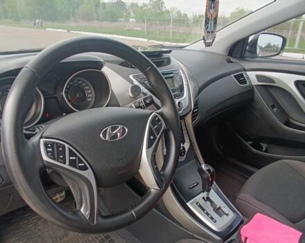 Серый Хендай Элантра, объемом двигателя 1.8 л и пробегом 168 тыс. км за 9300 $, фото 5 на Automoto.ua