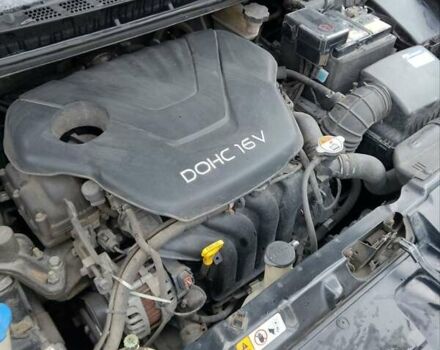 Серый Хендай Элантра, объемом двигателя 1.59 л и пробегом 231 тыс. км за 8000 $, фото 1 на Automoto.ua