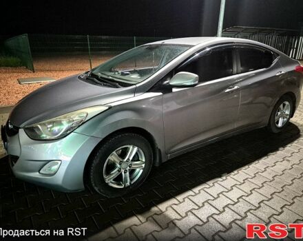 Серый Хендай Элантра, объемом двигателя 1.6 л и пробегом 182 тыс. км за 8900 $, фото 1 на Automoto.ua