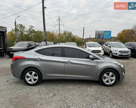 Хендай Элантра 2012 в Полтаве на Automoto.ua Серый Хендай Элантра, объемом двигателя 1.8 л и пробегом 228 тыс. км за 7999 $, фото 5 на Automoto.ua