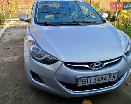 Серый Хендай Элантра, объемом двигателя 1.59 л и пробегом 132 тыс. км за 9300 $, фото 4 на Automoto.ua