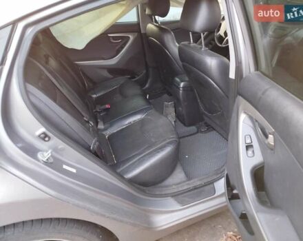 Сірий Хендай Елантра, об'ємом двигуна 1.8 л та пробігом 180 тис. км за 4500 $, фото 4 на Automoto.ua