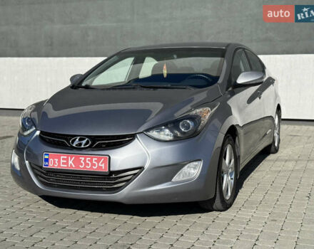 Хендай Элантра 2012 в Тернополе на Automoto.ua Серый Хендай Элантра, объемом двигателя 1.8 л и пробегом 168 тыс. км за 7500 $, фото 4 на Automoto.ua