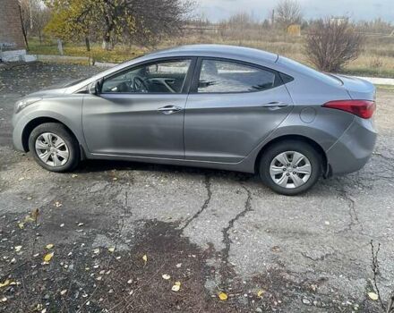 Серый Хендай Элантра, объемом двигателя 1.59 л и пробегом 175 тыс. км за 8500 $, фото 3 на Automoto.ua