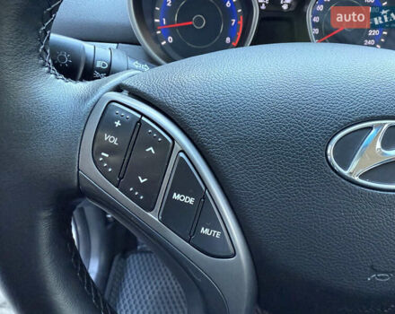 Хендай Элантра 2012 в Тернополе на Automoto.ua Серый Хендай Элантра, объемом двигателя 1.8 л и пробегом 168 тыс. км за 7500 $, фото 28 на Automoto.ua