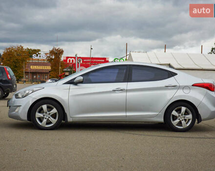 Сірий Хендай Елантра, об'ємом двигуна 1.59 л та пробігом 225 тис. км за 9500 $, фото 2 на Automoto.ua