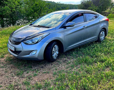 Сірий Хендай Елантра, об'ємом двигуна 1.6 л та пробігом 167 тис. км за 9200 $, фото 1 на Automoto.ua