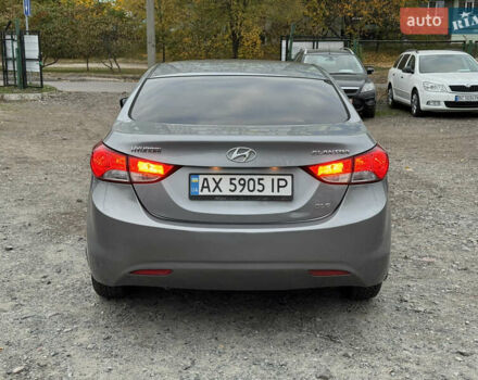 Хендай Элантра 2012 в Полтаве на Automoto.ua Серый Хендай Элантра, объемом двигателя 1.8 л и пробегом 228 тыс. км за 7999 $, фото 7 на Automoto.ua