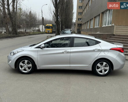 Сірий Хендай Елантра, об'ємом двигуна 1.59 л та пробігом 87 тис. км за 9800 $, фото 7 на Automoto.ua