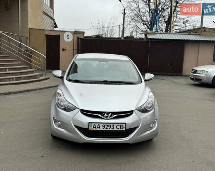 Сірий Хендай Елантра, об'ємом двигуна 1.59 л та пробігом 87 тис. км за 9800 $, фото 1 на Automoto.ua