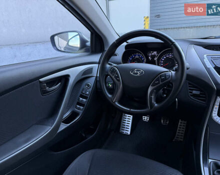 Хендай Элантра 2012 в Тернополе на Automoto.ua Серый Хендай Элантра, объемом двигателя 1.8 л и пробегом 168 тыс. км за 7500 $, фото 34 на Automoto.ua