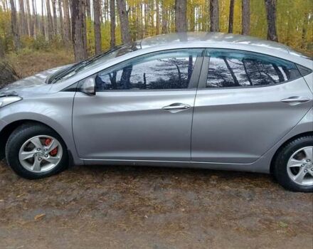 Серый Хендай Элантра, объемом двигателя 1.59 л и пробегом 231 тыс. км за 8000 $, фото 6 на Automoto.ua