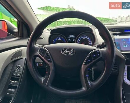 Сірий Хендай Елантра, об'ємом двигуна 1.59 л та пробігом 232 тис. км за 8290 $, фото 14 на Automoto.ua