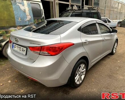 Сірий Хендай Елантра, об'ємом двигуна 1.6 л та пробігом 230 тис. км за 8500 $, фото 4 на Automoto.ua