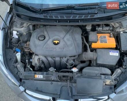 Хендай Элантра 2013 в Киеве на Automoto.ua Серый Хендай Элантра, объемом двигателя 1.8 л и пробегом 144 тыс. км за 7450 $, фото 4 на Automoto.ua