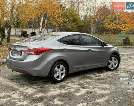 Хендай Елантра 2013 у Дніпро (Дніпропетровську) на Automoto.ua Сірий Хендай Елантра, об'ємом двигуна 1.8 л та пробігом 146 тис. км за 9300 $, фото 3 на Automoto.ua