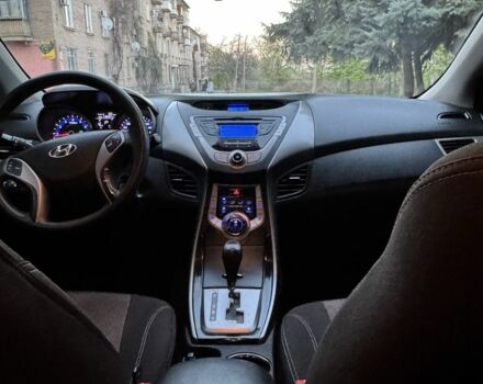 Серый Хендай Элантра, объемом двигателя 1.6 л и пробегом 118 тыс. км за 9700 $, фото 3 на Automoto.ua
