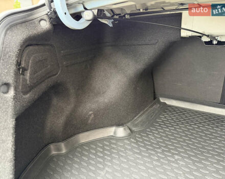 Серый Хендай Элантра, объемом двигателя 1.8 л и пробегом 88 тыс. км за 9700 $, фото 36 на Automoto.ua