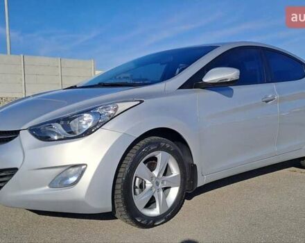 Серый Хендай Элантра, объемом двигателя 1.8 л и пробегом 143 тыс. км за 9300 $, фото 2 на Automoto.ua