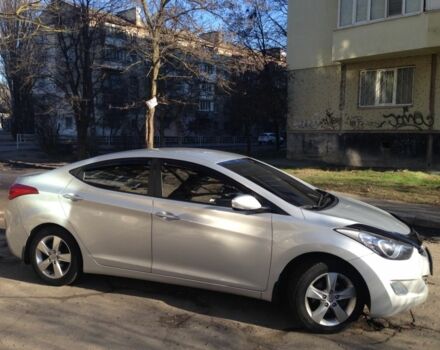 Сірий Хендай Елантра, об'ємом двигуна 1.8 л та пробігом 226 тис. км за 9600 $, фото 2 на Automoto.ua