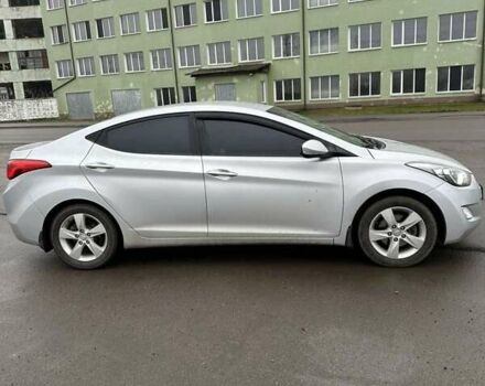 Серый Хендай Элантра, объемом двигателя 1.8 л и пробегом 136 тыс. км за 10500 $, фото 2 на Automoto.ua