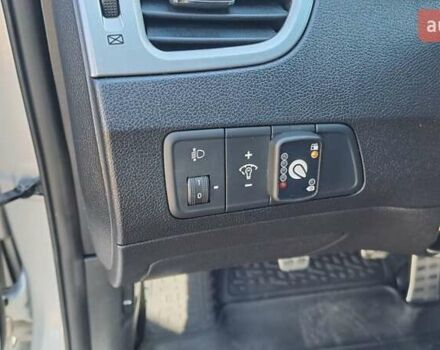 Серый Хендай Элантра, объемом двигателя 1.8 л и пробегом 143 тыс. км за 9300 $, фото 31 на Automoto.ua