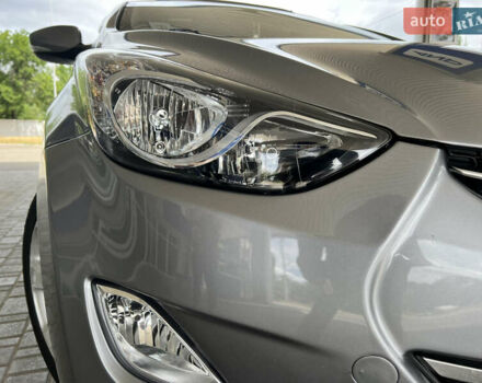 Хендай Элантра 2013 в Николаеве на Automoto.ua Серый Хендай Элантра, объемом двигателя 1.8 л и пробегом 205 тыс. км за 9999 $, фото 8 на Automoto.ua