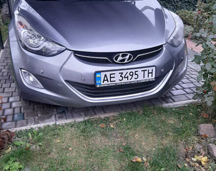 Сірий Хендай Елантра, об'ємом двигуна 1.8 л та пробігом 231 тис. км за 8900 $, фото 8 на Automoto.ua