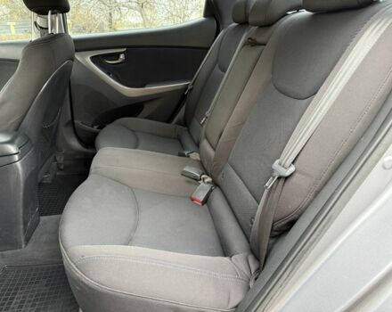 Хендай Элантра 2013 в Днепре (Днепропетровске) на Automoto.ua Серый Хендай Элантра, объемом двигателя 1.8 л и пробегом 146 тыс. км за 9300 $, фото 7 на Automoto.ua