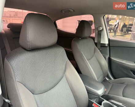 Серый Хендай Элантра, объемом двигателя 1.8 л и пробегом 88 тыс. км за 9700 $, фото 26 на Automoto.ua