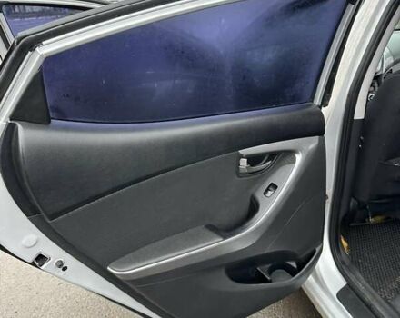 Серый Хендай Элантра, объемом двигателя 1.8 л и пробегом 136 тыс. км за 10500 $, фото 9 на Automoto.ua