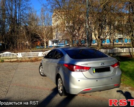 Хендай Элантра 2013 в Киеве на Automoto.ua Серый Хендай Элантра, объемом двигателя 1.8 л и пробегом 223 тыс. км за 10500 $, фото 1 на Automoto.ua