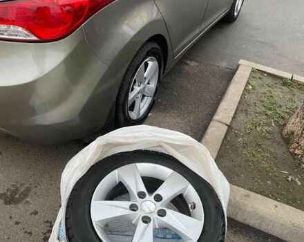 Серый Хендай Элантра, объемом двигателя 1.8 л и пробегом 127 тыс. км за 7900 $, фото 10 на Automoto.ua