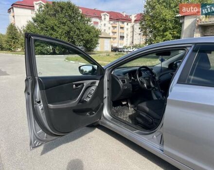 Серый Хендай Элантра, объемом двигателя 1.59 л и пробегом 128 тыс. км за 9800 $, фото 16 на Automoto.ua