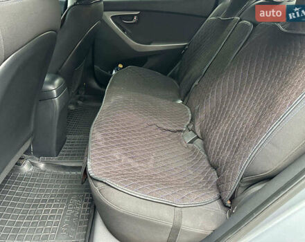 Серый Хендай Элантра, объемом двигателя 1.6 л и пробегом 133 тыс. км за 8690 $, фото 11 на Automoto.ua