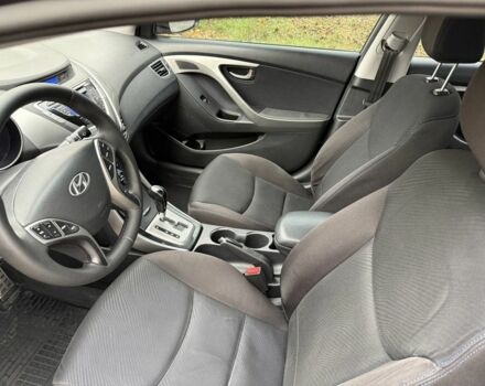 Хендай Элантра 2013 в Днепре (Днепропетровске) на Automoto.ua Серый Хендай Элантра, объемом двигателя 1.8 л и пробегом 146 тыс. км за 9300 $, фото 2 на Automoto.ua