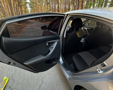 Серый Хендай Элантра, объемом двигателя 1.59 л и пробегом 122 тыс. км за 9500 $, фото 11 на Automoto.ua