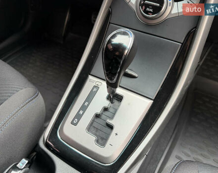 Серый Хендай Элантра, объемом двигателя 1.8 л и пробегом 88 тыс. км за 9700 $, фото 31 на Automoto.ua