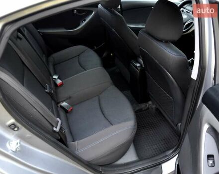 Серый Хендай Элантра, объемом двигателя 1.8 л и пробегом 160 тыс. км за 7500 $, фото 23 на Automoto.ua