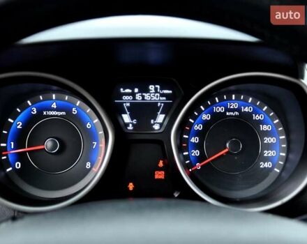 Серый Хендай Элантра, объемом двигателя 1.8 л и пробегом 160 тыс. км за 7500 $, фото 32 на Automoto.ua