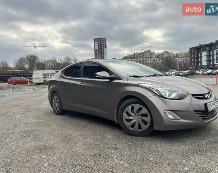 Серый Хендай Элантра, объемом двигателя 1.8 л и пробегом 150 тыс. км за 9800 $, фото 2 на Automoto.ua