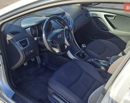 Серый Хендай Элантра, объемом двигателя 1.8 л и пробегом 143 тыс. км за 9300 $, фото 20 на Automoto.ua