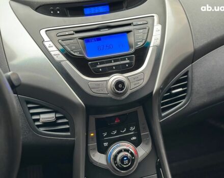 Серый Хендай Элантра, объемом двигателя 1.6 л и пробегом 133 тыс. км за 8690 $, фото 15 на Automoto.ua