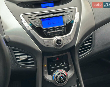 Серый Хендай Элантра, объемом двигателя 1.6 л и пробегом 133 тыс. км за 8690 $, фото 14 на Automoto.ua