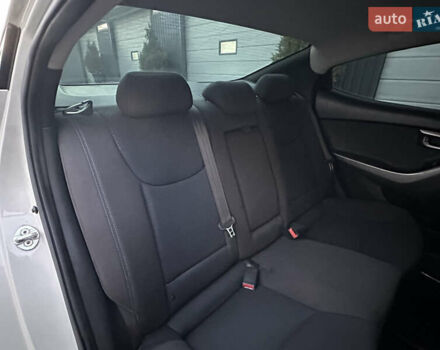 Хендай Элантра 2014 в Днепре (Днепропетровске) на Automoto.ua Серый Хендай Элантра, объемом двигателя 1.6 л и пробегом 95 тыс. км за 8800 $, фото 16 на Automoto.ua